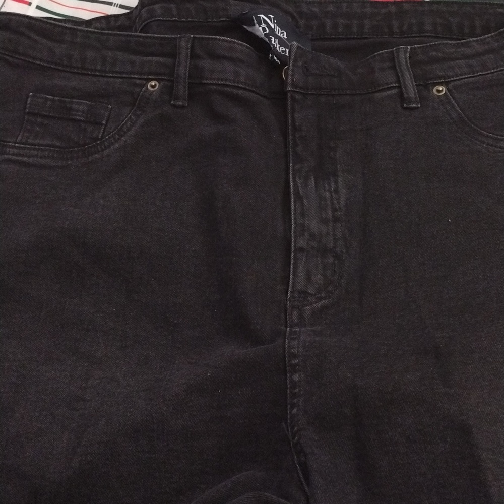 Nina Parker 16 w black wash jeans